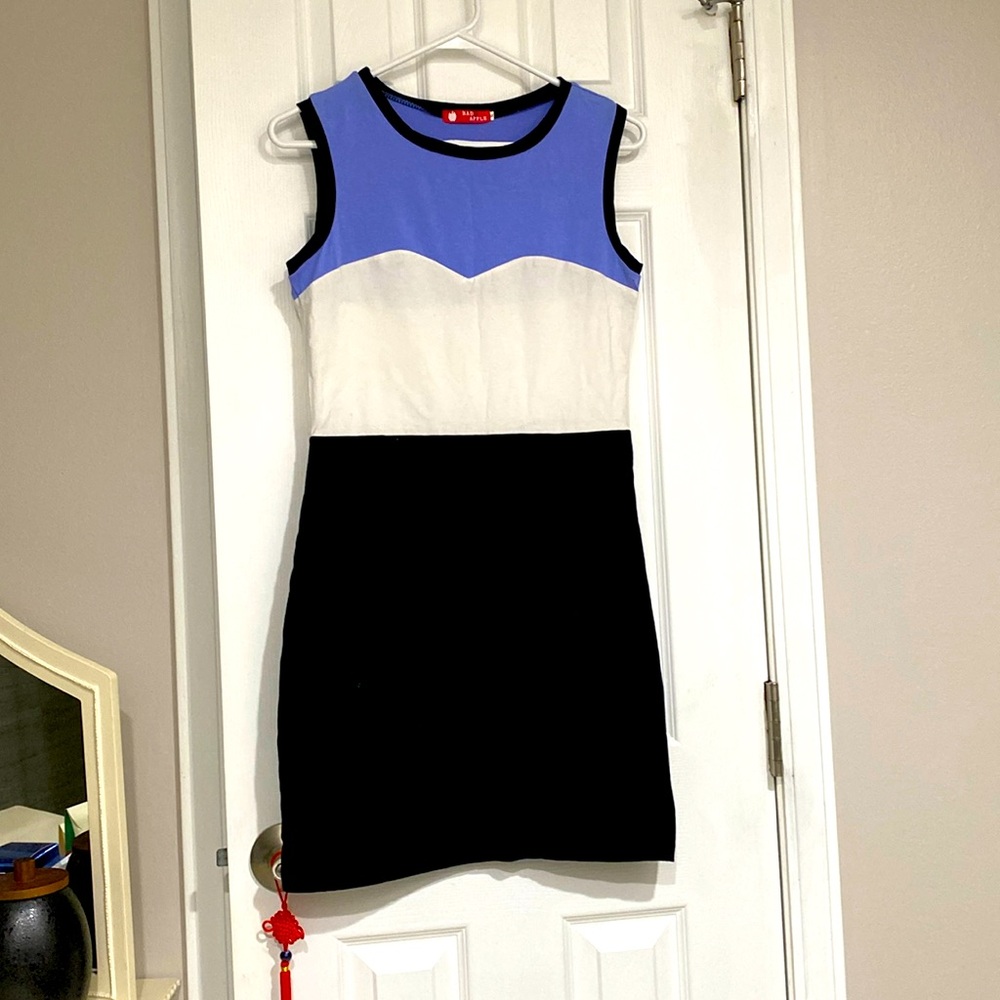 Color Block sleeveless dress